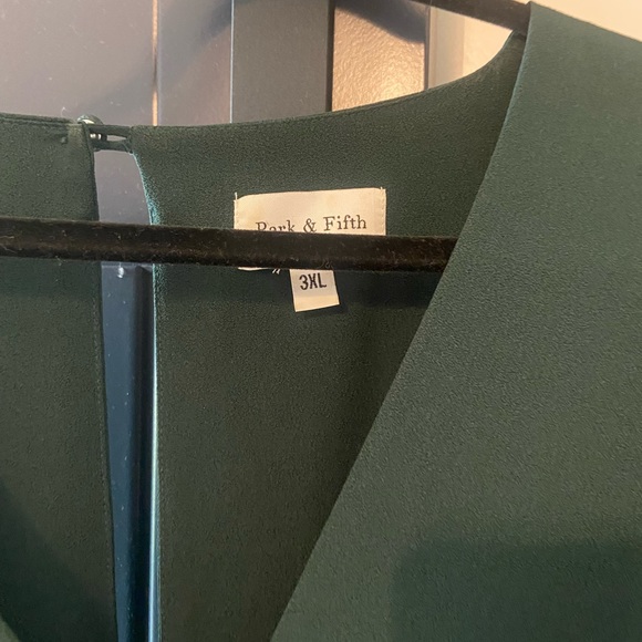 Hunter Green Le Brea Dress - Picture 4 of 5